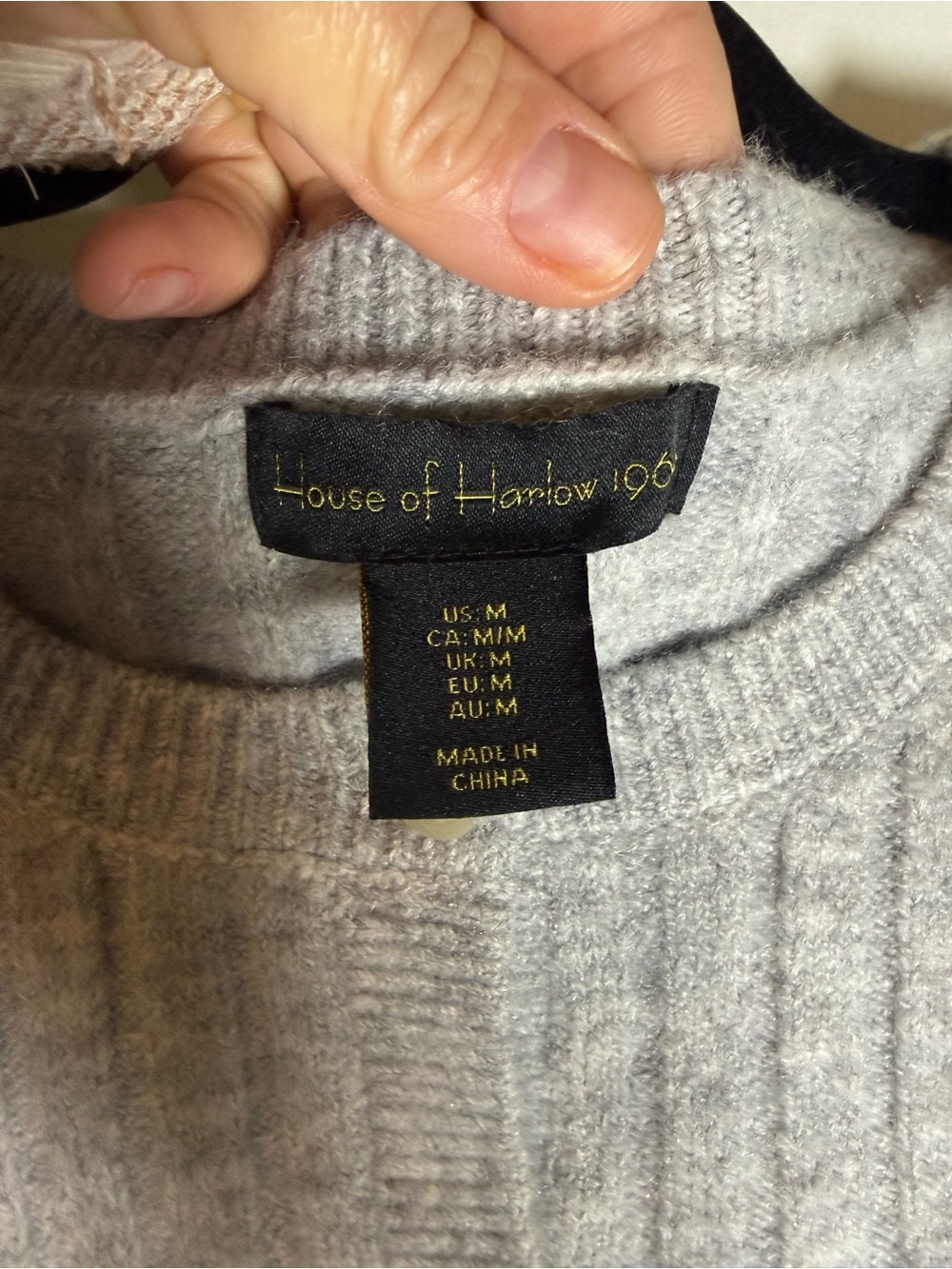 House of Harlow cropped sweater • Women’s medium - Picture 2 of 6